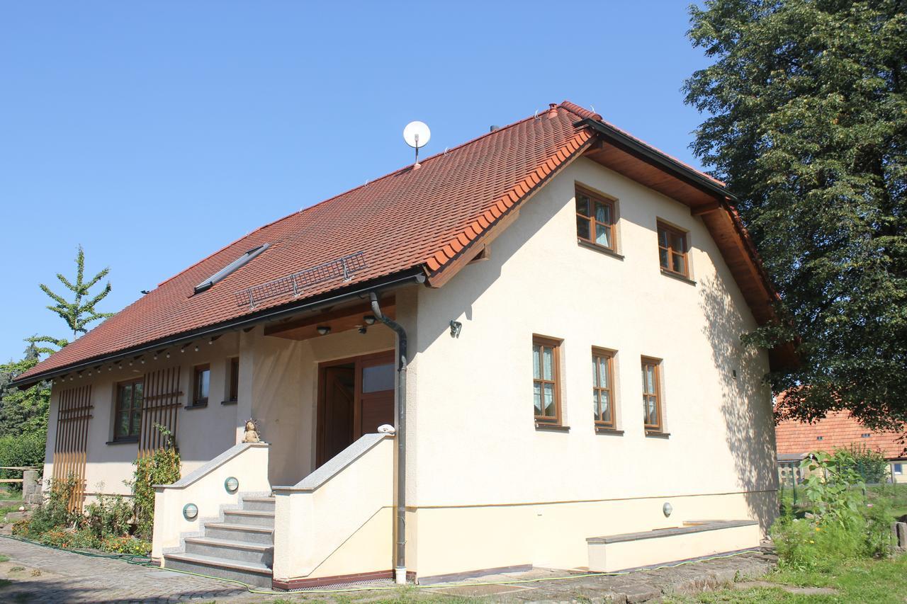 "Altjessen 57" Hotell Pirna Exteriör bild